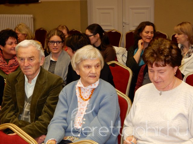 A népmese élete régen és ma 02